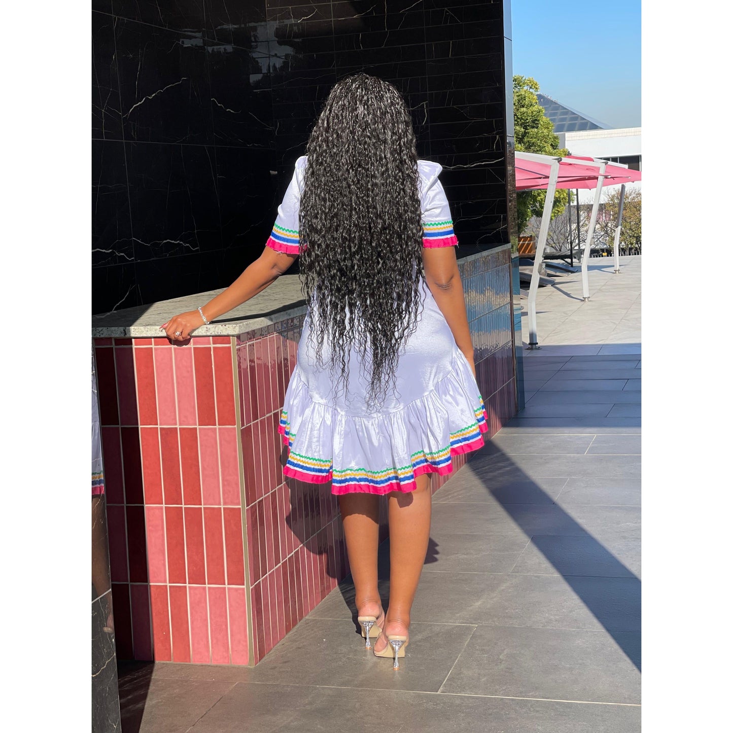 Round-Neck Short Sleeve Traditional Knee Dress