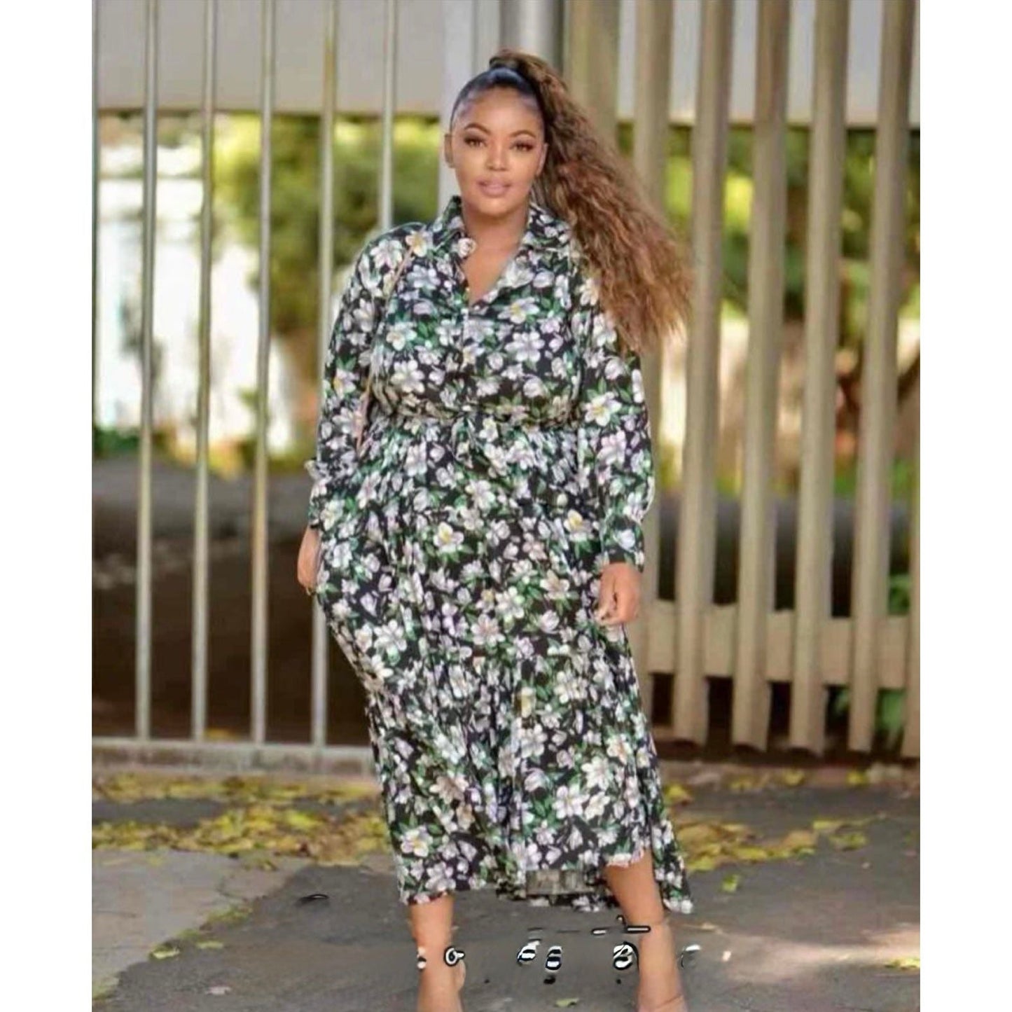 Vintage V-Neck Floral Dress