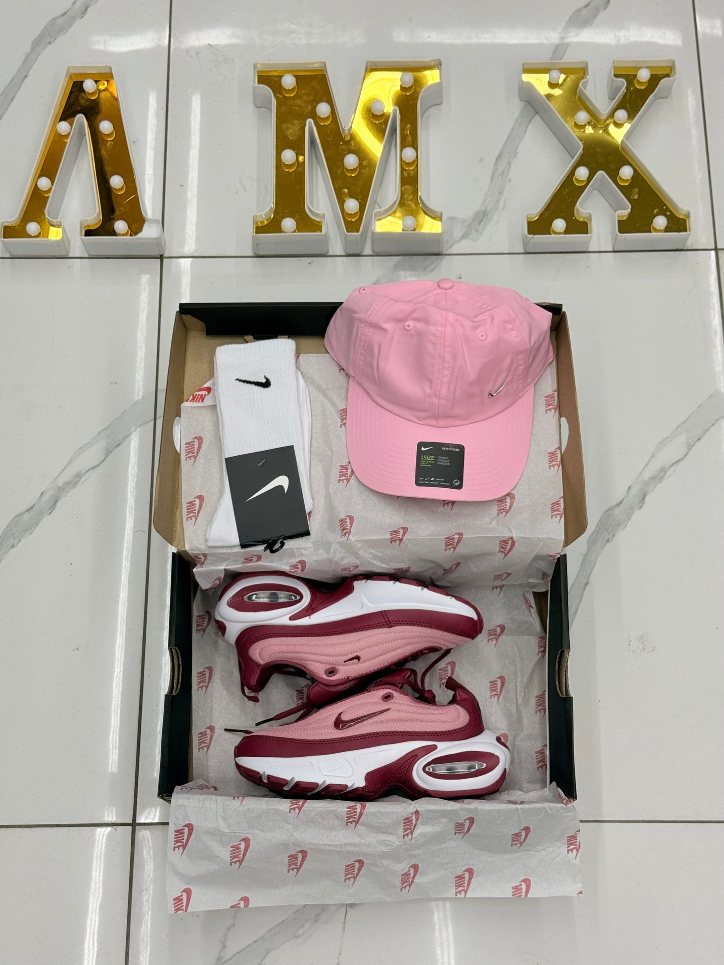 NIKE PORTAL COMBO + FREE GIFT