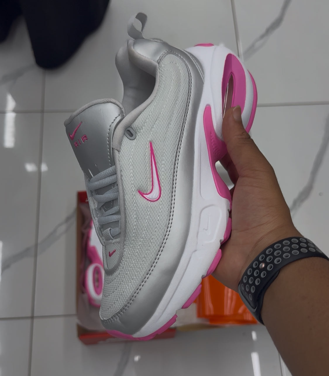 Nike AirMax Portal