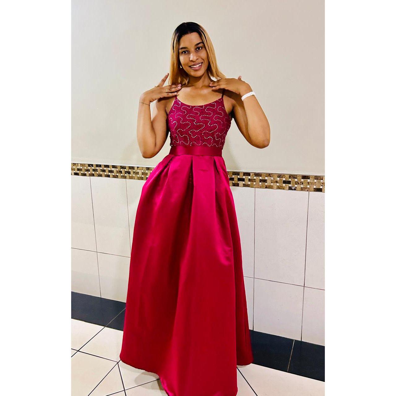 A-line Lace Appliques Evening Dress.