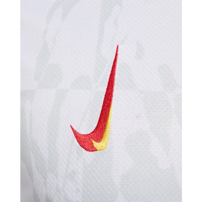 liverpool kit