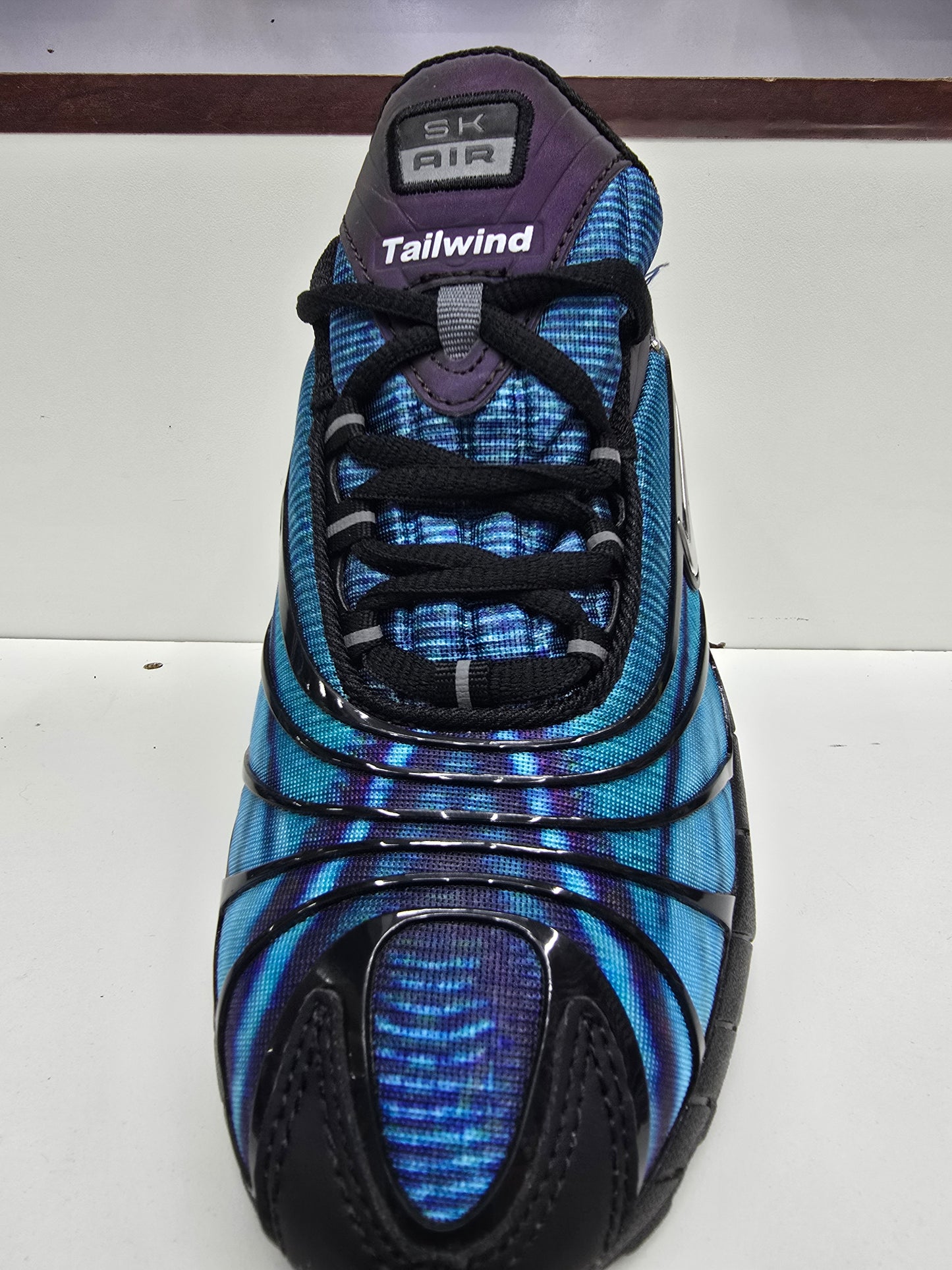 Nike Tailwind