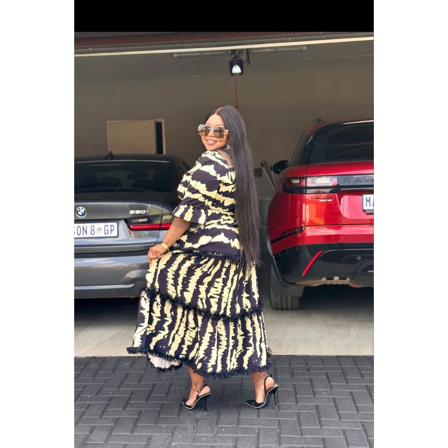 Short Flare Lace Sleeve Pleated Maxi Dress