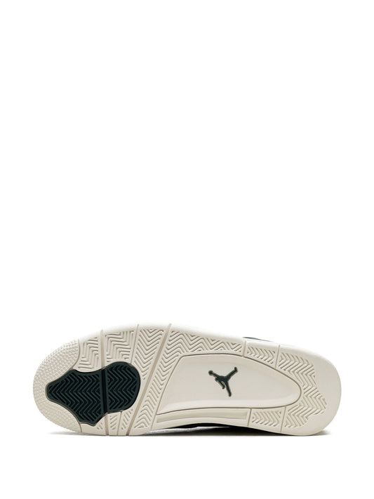 Air Jordan 4RM