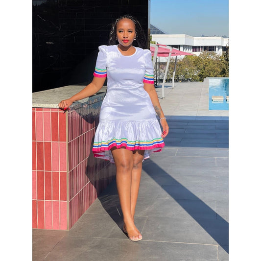 Round-Neck Short Sleeve Traditional Knee Dress