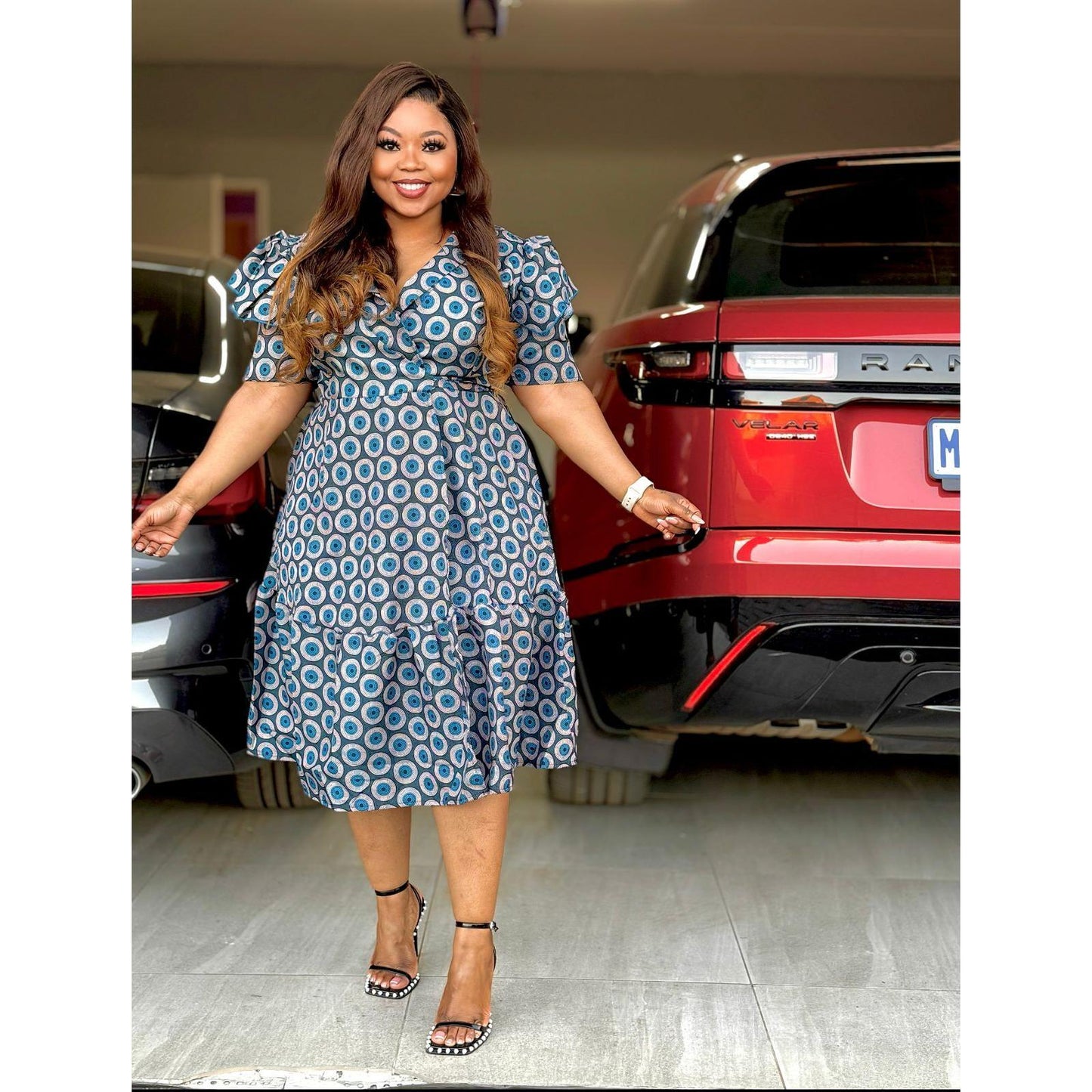 Short Sleeve African Print Pleated Knee Dress.