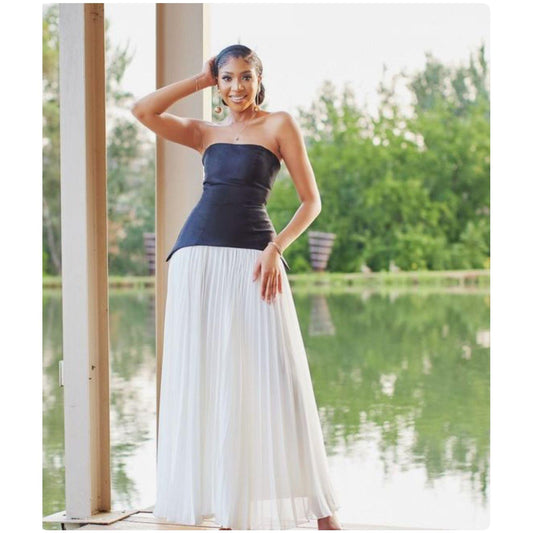 Sleeveless Off-Shoulder Pleated Maxi Dress