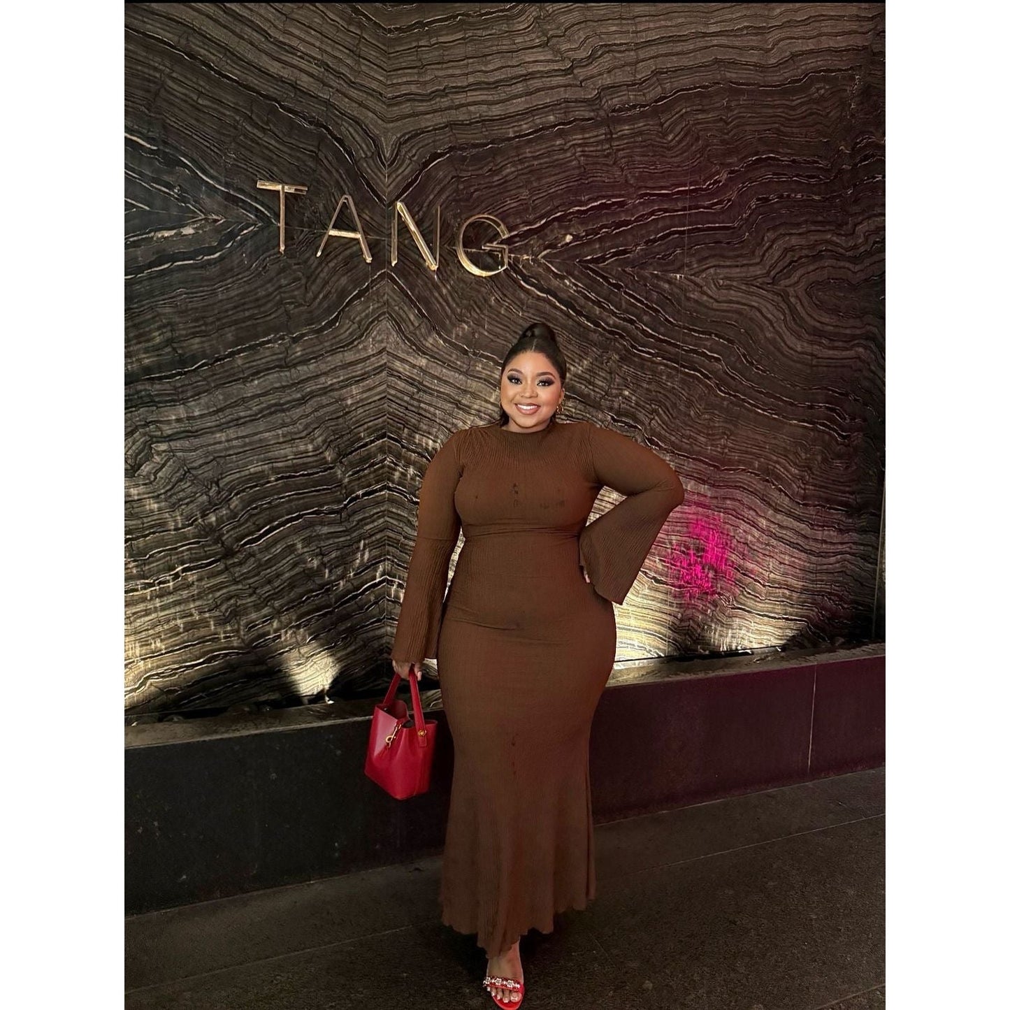 Knitted Round Neck Long Sleeve Bodycon Dress