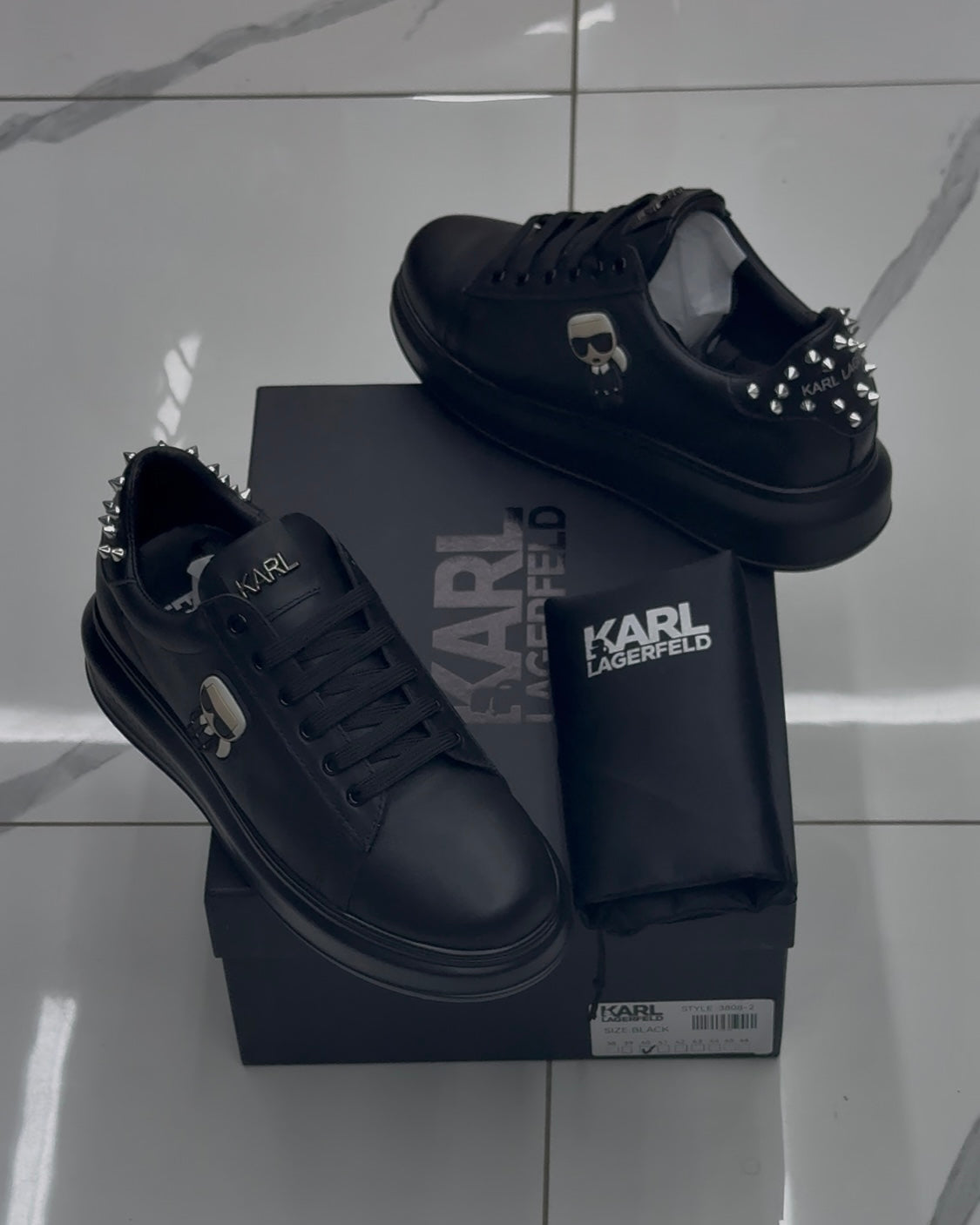 Karl Sneaker