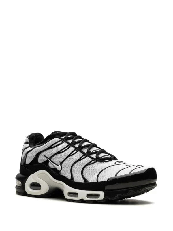 Nike Air Max Plus "Oreo"