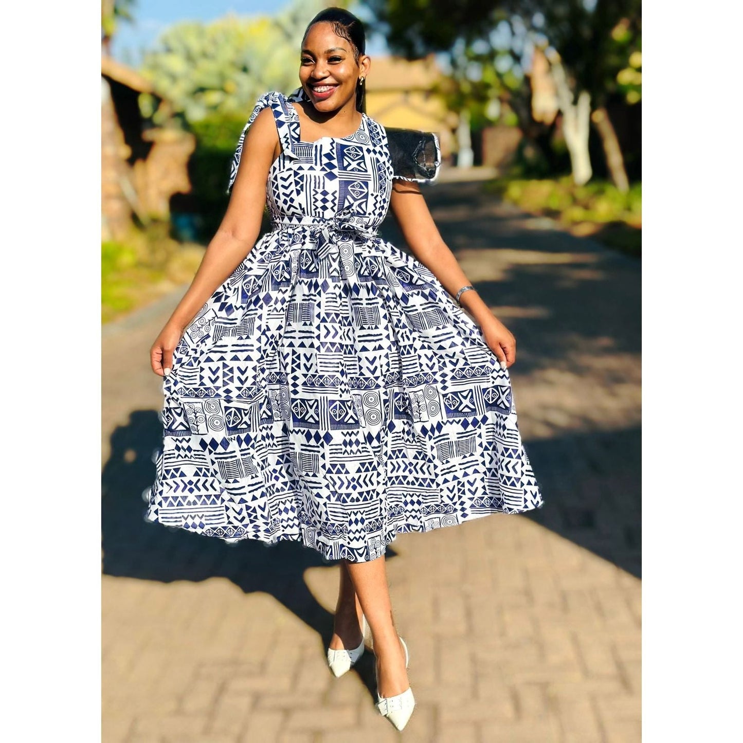 Elegant African Short Sleeve Dress.