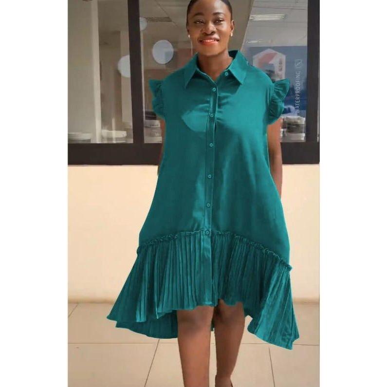 Sleeveless Fine pleated Dress.