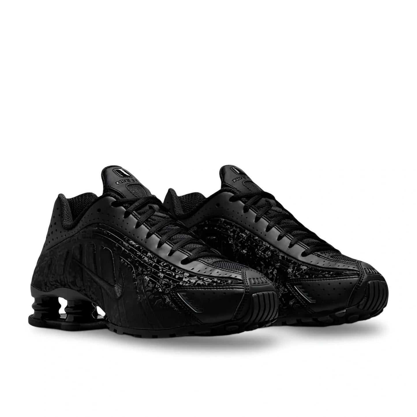 Nike Shox R4 “Black Smoke”