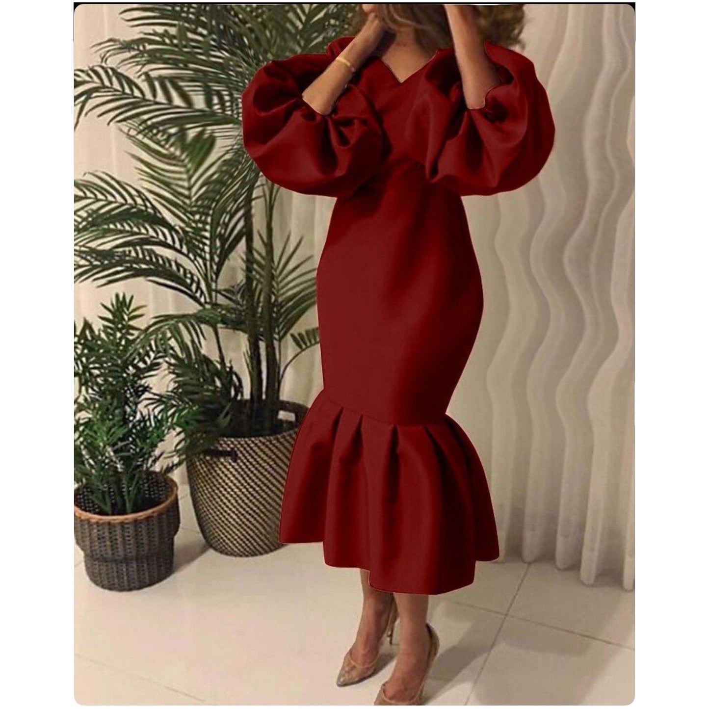 V-Neck Puff Long-sleeve Bodycon Dress