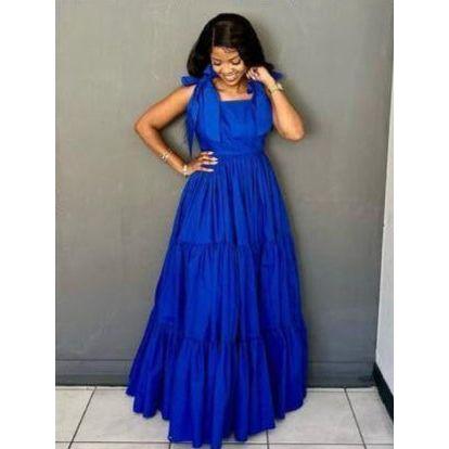 Flare Pattern Pleated Maxi Dress.