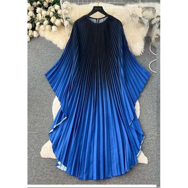 Plus Size High-End Elegant Ombre Pleated Maxi Dress