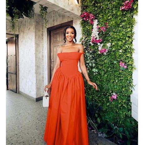 Off-Shoulder Spaghetti Lace Up Pleated Maxi Dress.