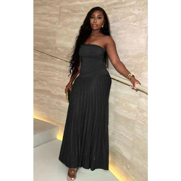 Fashionable Cold Shoulder Loose Maxi Dress