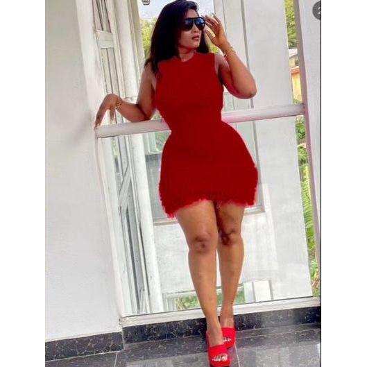 Sleeveless Knitted Solid Color Short Dress.