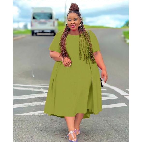 Plus Size Round-Neck Detailed Midi Dress