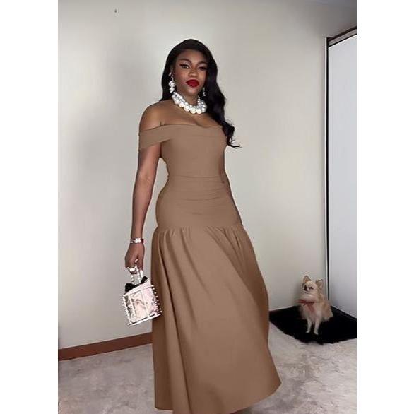 Off-Shoulder Sleeveless Corset Maxi Dress.