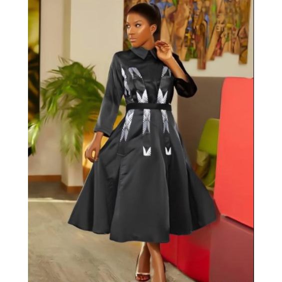 Three Quarters Sleeve Down-Collar Detailed Midi Dress