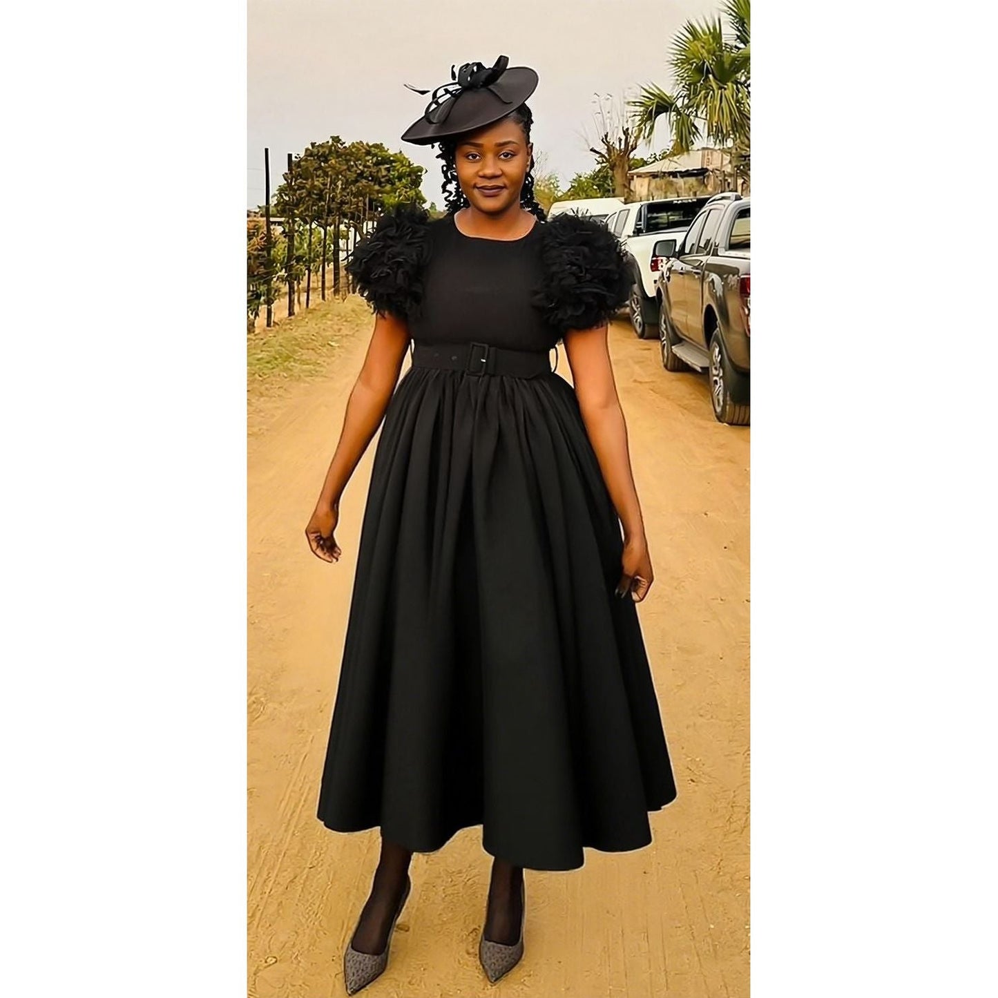 Flare Short Sleeve Round-Neck Belted Midi Dress