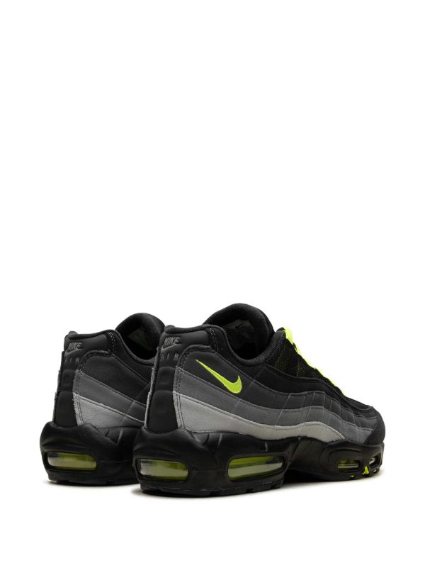 Nike
Air Max 95 "Black Neon" sneakers