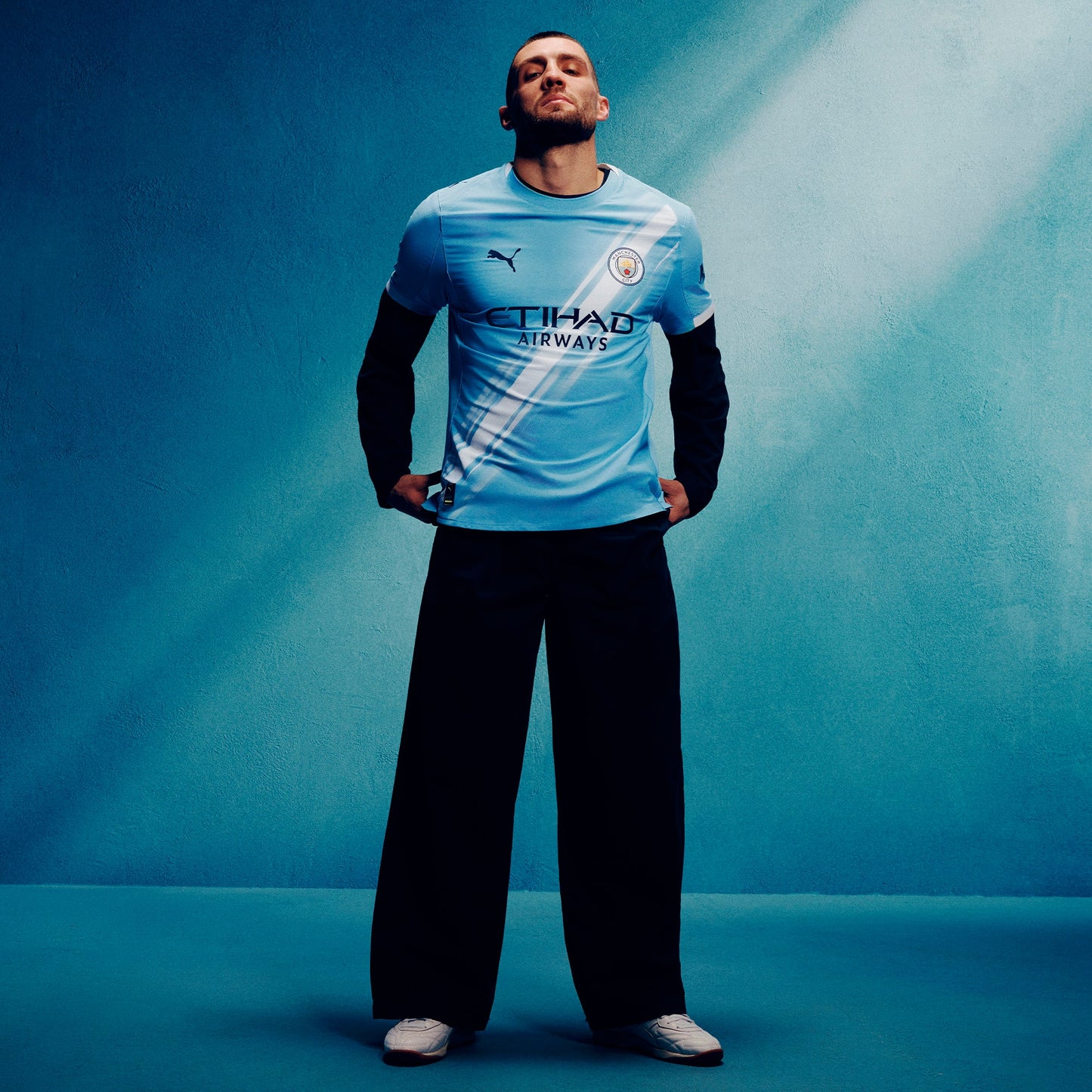 Manchester city kit