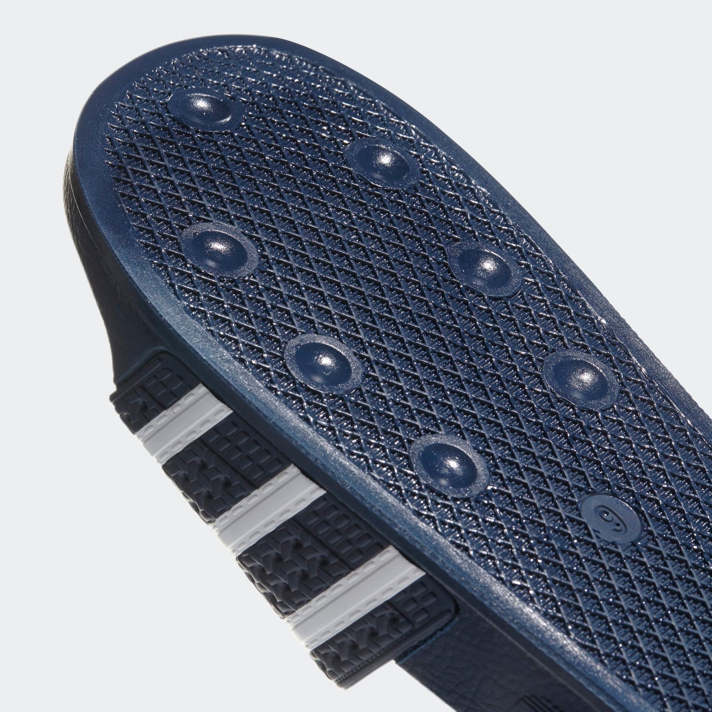 Adidas Push In