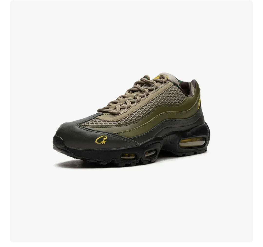 Nike
x Corteiz Air Max 95 "Green/Black" sneakers
